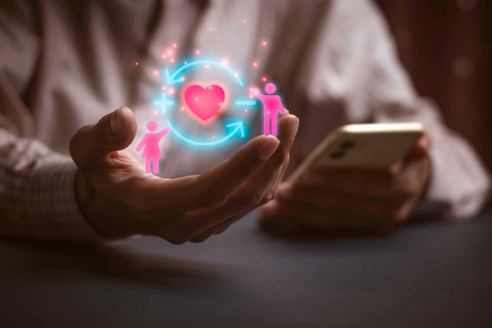 Imagem de capa de Grindr's Growth: The App That Transformed Connections Between Men