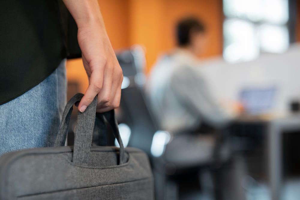 Imagem de capa de Building a Strong Resume to Secure a Job