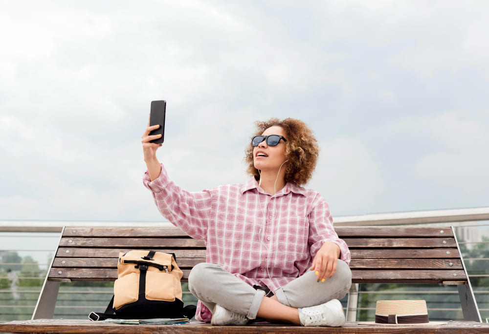 Imagem de capa de Airhub eSIM With Unlimited Data for Global Connectivity