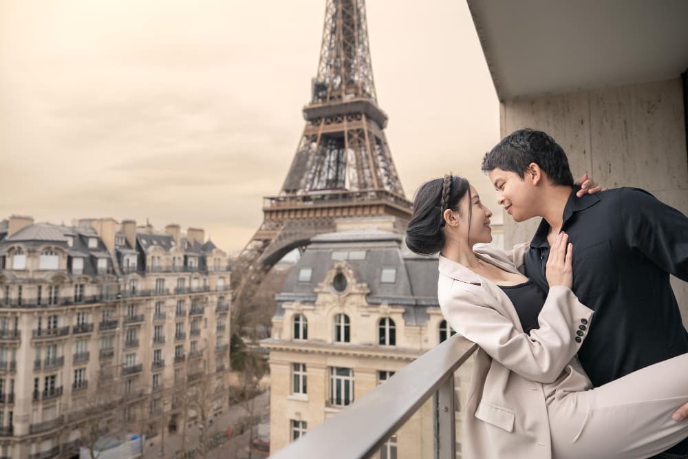 Imagem de capa de Tinder comme référence mondiale des rencontres modernes