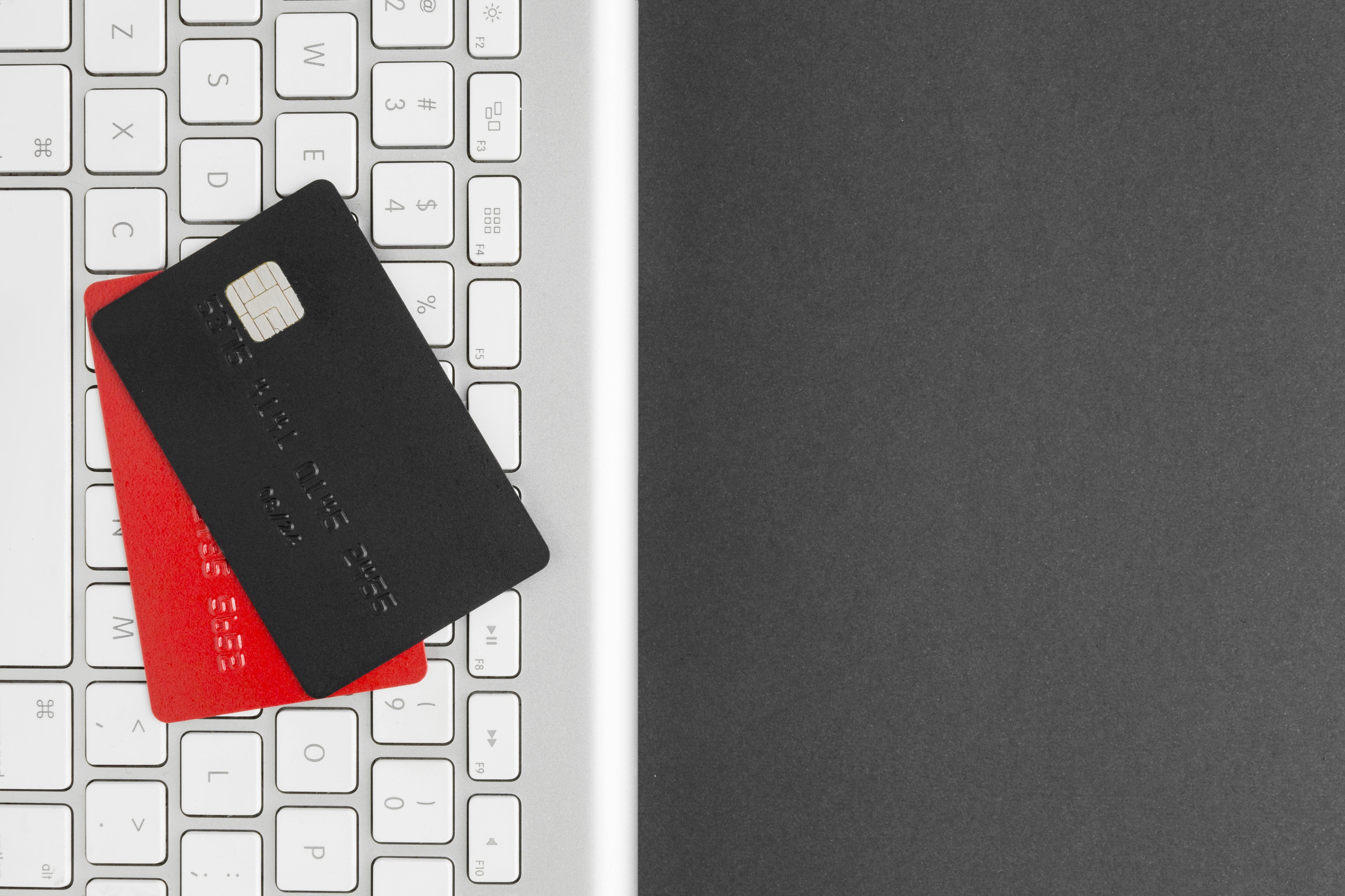 Imagem de capa de Sustainability in Card Manufacturing: Toward a Greener Future