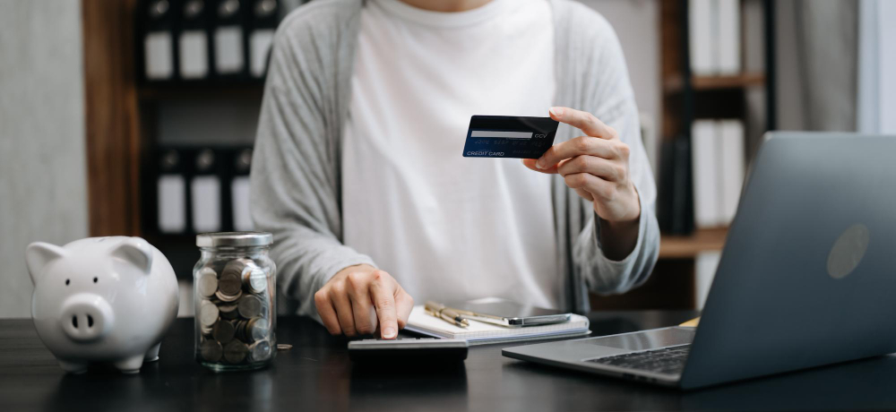 Imagem de capa de Itaú Click Platinum sem anuidade: benefícios exclusivos