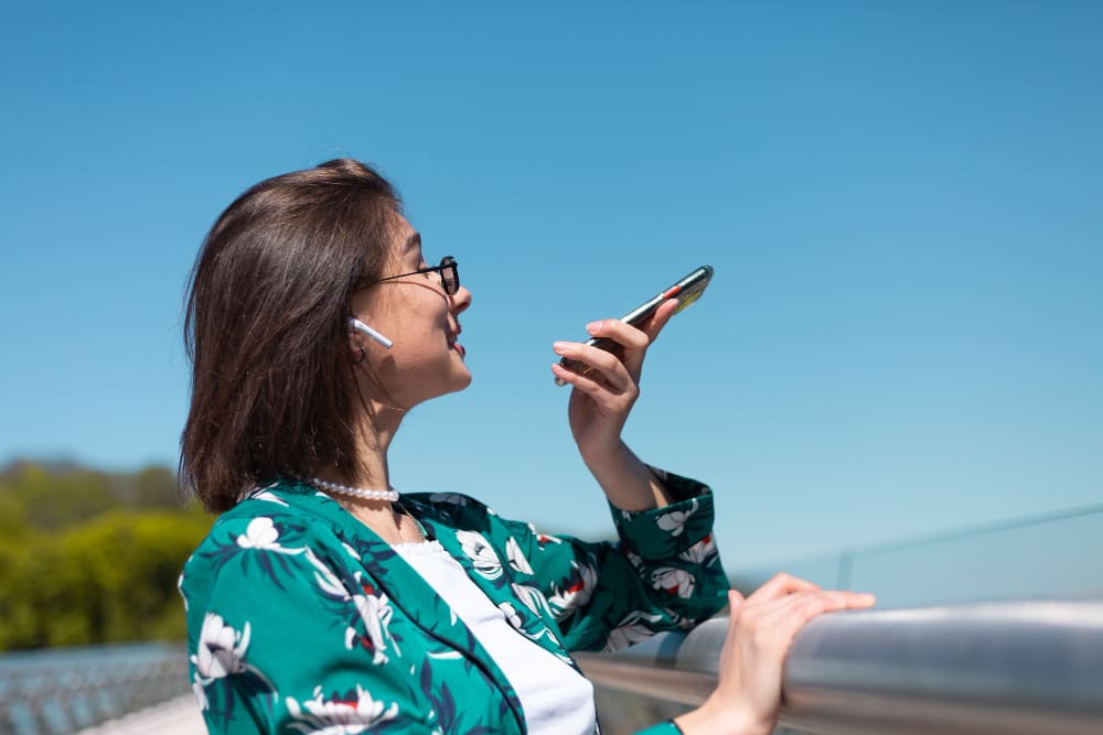 Imagem de capa de Holafly eSIM avec internet illimité pour voyager sans frontières