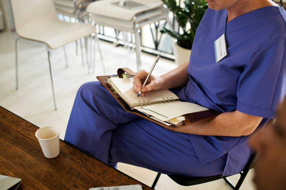 Imagem de capa de Sykepleiere og helsefagarbeidere trengs i Norge